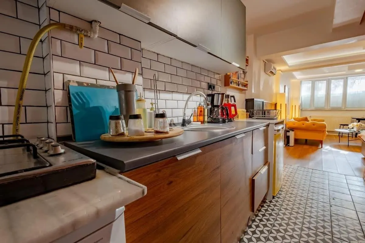 Cosy Cihangir Apartment Istanbul